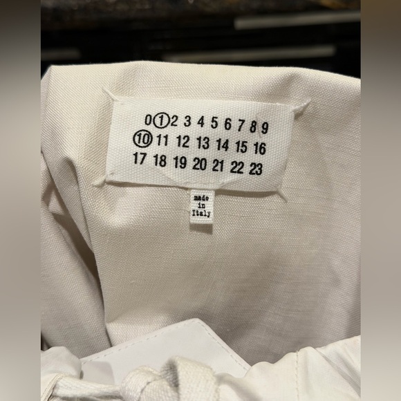 Maison Margiela Poly Coated White/Cream Anorak Hooded Jacket - Picture 15 of 16